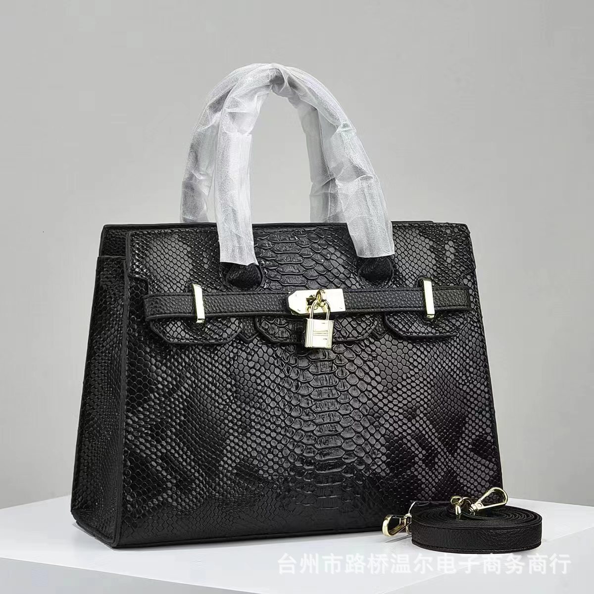 Light Fashion Women's hot 2025New Mom Bag Trendy Large Capacity Crocodile Pattern Single Cross Shoulder Handbag