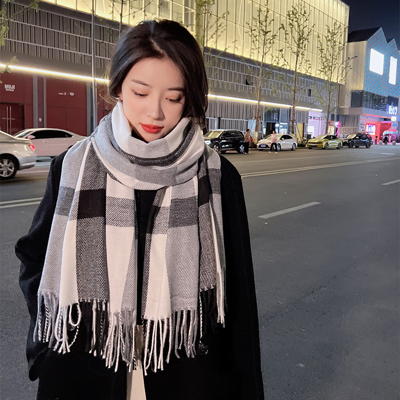 K196 Scarf thick warm 2024 new Korean sweet imitation cashmere scarf plaid shawl neck scarf female factory wholesale