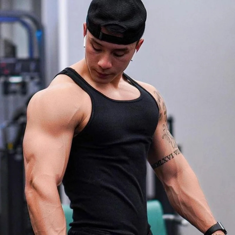 Summer Man Vest Running and Fitness T Shirt Slim Fit Fashion Trend Motion Fitness O-Neck Vest Top Tees 250322