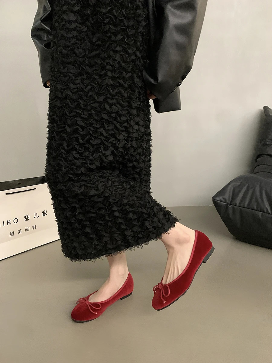 Red Women Flat Shoes Fashion Shallow Slip On Ladies Elegant Ballerinas Shoes Soft Flat Heel Outdoor Casual Mary Jane 250322