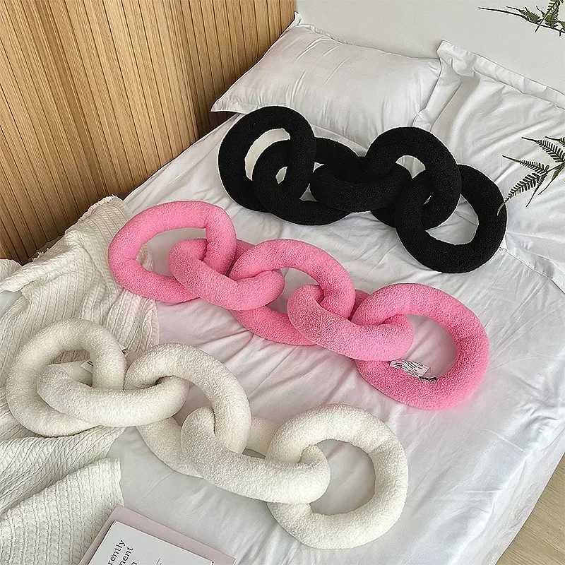 Nordic Ins Style Room Mat Abstract Shape Pillow Sofa Mat Chain Twisted Bar Living Room Mat Office Design ThrowingXJ250321