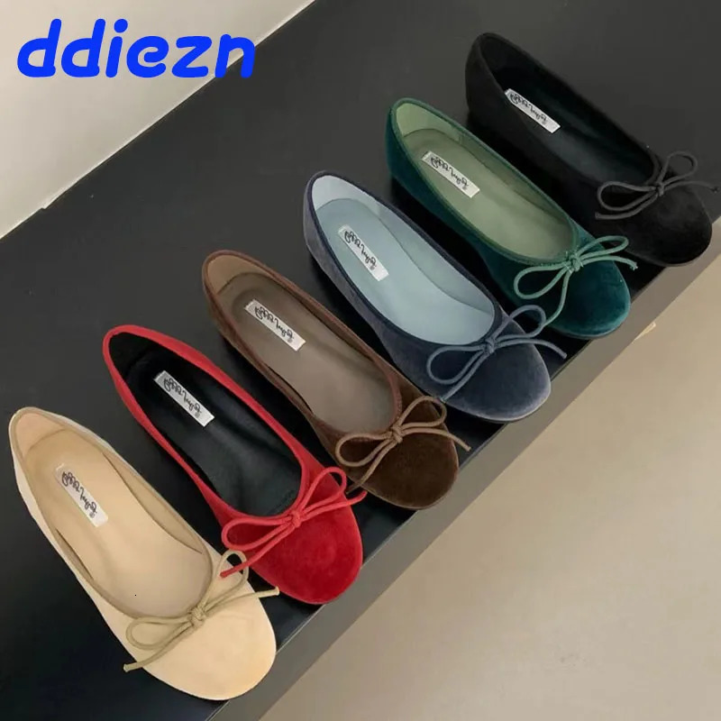 Red Fashion Silk Footwear Women Ballet Flats Shoes Shallow Female Round Toe Butterfly-Knot Ladies Flats Slides Shoes 250322