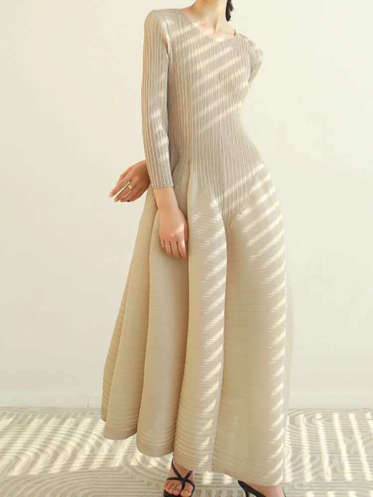 Miyake Pleated Sleeve Wer Bud Dress 2023 Spring Lantern Long Casual Elegant Dresses Dubai Abaya Women Designer Clothes
