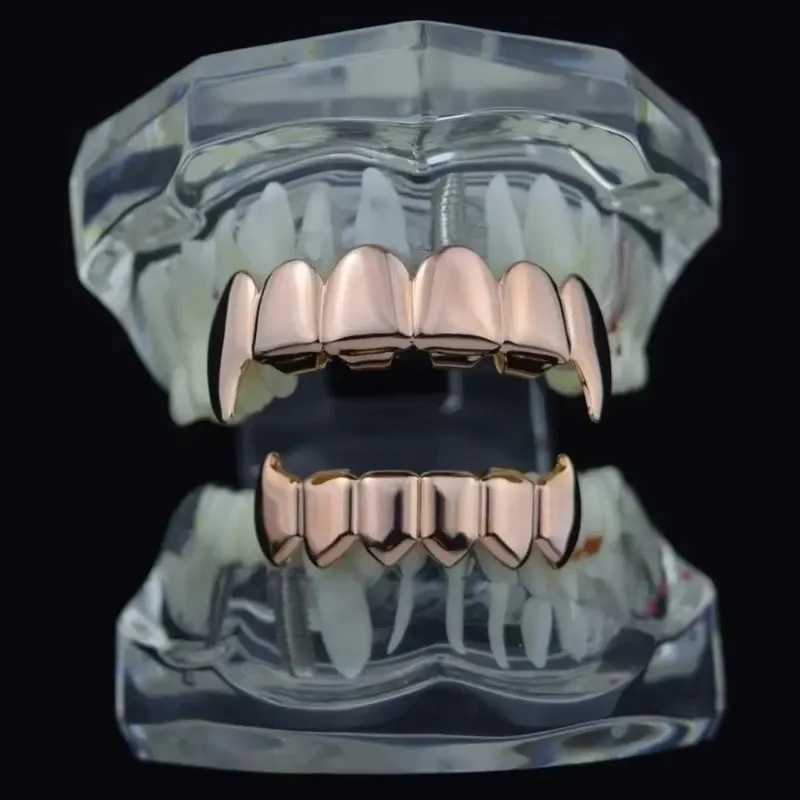 Gold Silver Plated HIP HOP Teeth Grillz Top Bottom Grills Set With Sile Real Shiny Vampire Tooth SetsXJ250322