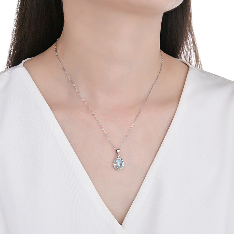 Sterling Silver Teardrop Moonstone Necklace Women's Fall and Winter Niche Premium Feeling Collarbone Chain