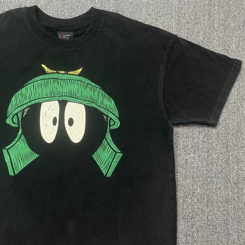 Yao Fashion Streetwear Vintage Cartoon Graphic Print Marvin the Martian Casual Summer Cotton Oversized Tee Tops T Shirt For Men 250322