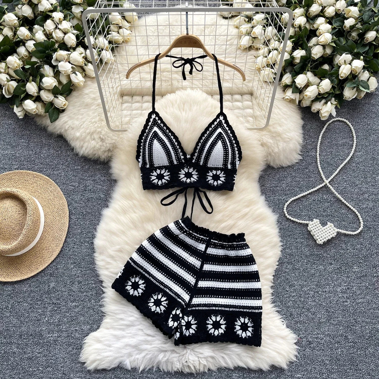 2025 Beach Vacation Knitted Womens Co ord Set Crochet Sleeveless Lace Vest and Shorts 2piece Summer 250322