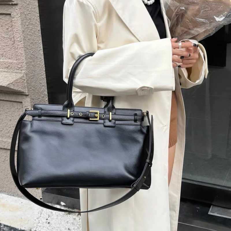 Real leather large capacity Burgundy womens designer luxury shoulder bag fashionable buckle handbag cross body bag Y250320