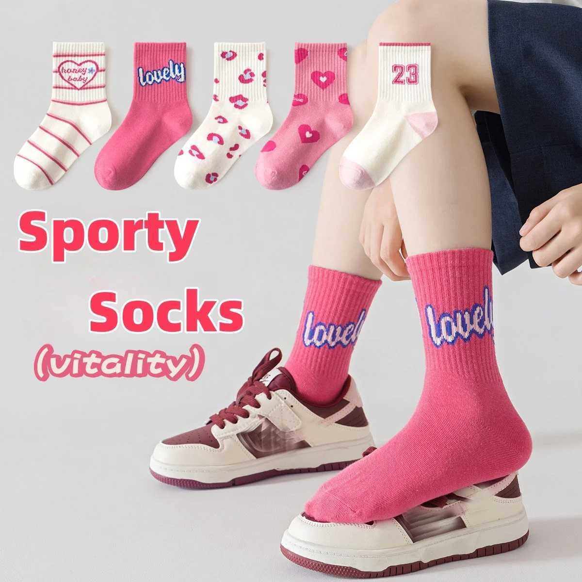 5 pairs of childrens socks girls and boys fashionable patterns sports socks spring socks 3-12T childrens mid calf socks cotton socks X2503221