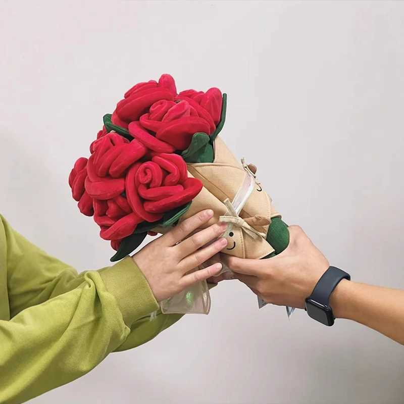 Cartoon Rose Pillow Plush Doll Tulip Bouquet Holding Flowers Cute Fun Valentines Day Gift Soft Toy for All Ages X250322