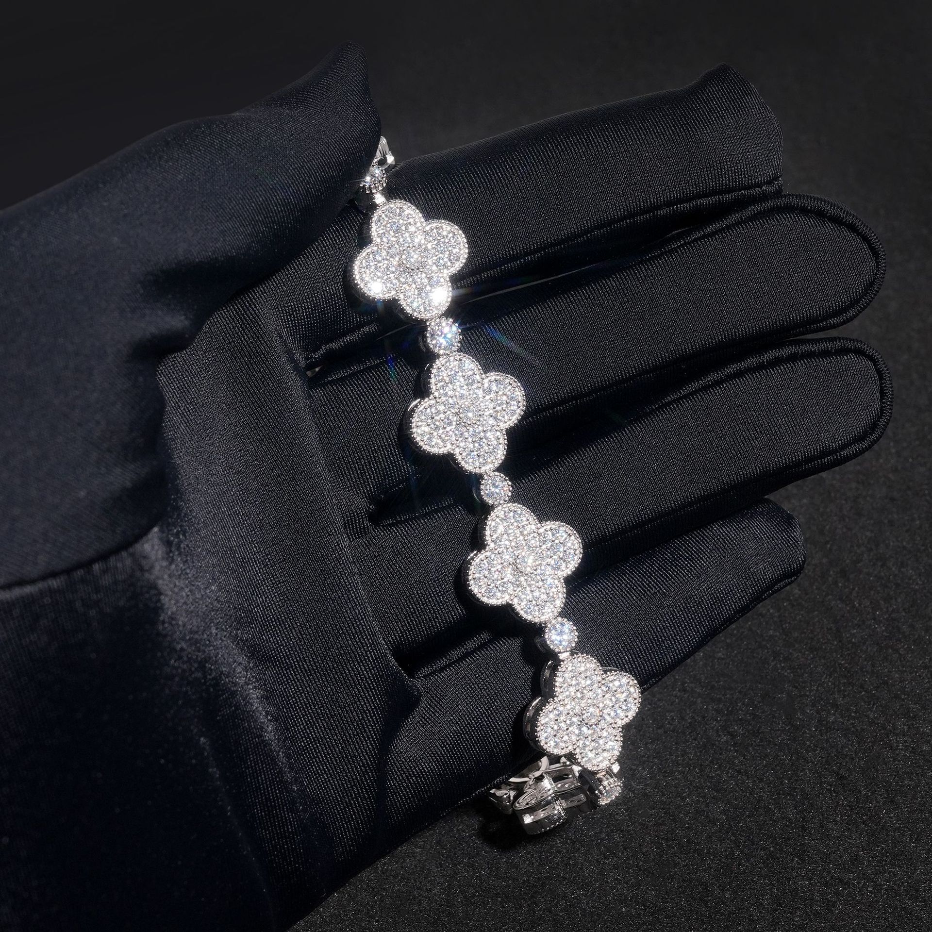 New INS hot selling 15mm clover bracelet 925 silver moissanite Cuban chain necklace