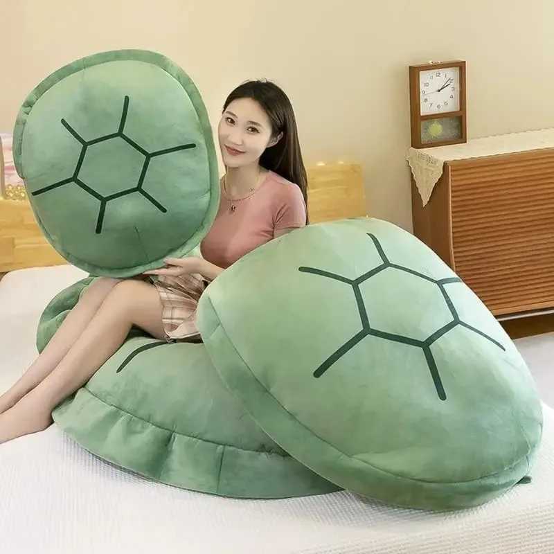 Wearable Turtle Shell Pillow Creative Tortoise Back Pillow Soft and Comfortable Plush Pad for Adult and Childrens Decor Home DecorationXJ250321