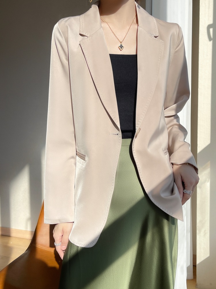 K3201Chic Female Tailored Fit Imported Silk-Like Suit Coat with High-End Fabric