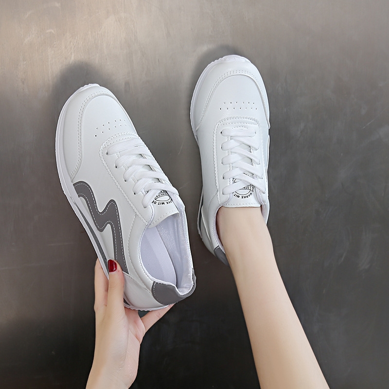 Free shipping 2025 new designer for women fashion casual Flat bottom natural comfortable skate shoes