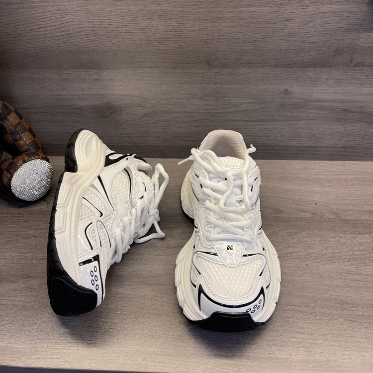 Daddy shoes women's shoes new summer platform sports shoes net surface show foot small explosive casual shoes 2025s hot