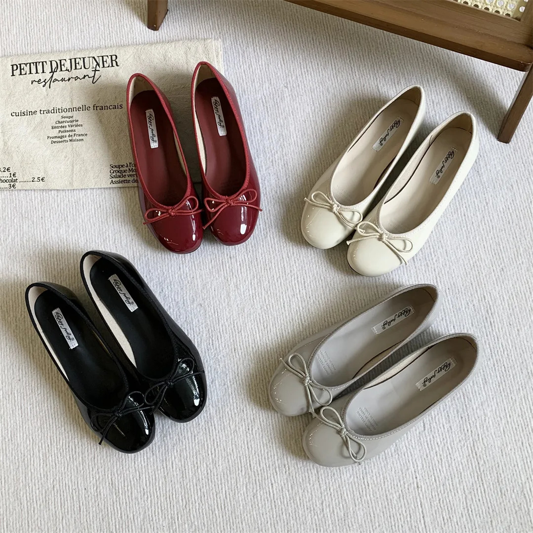 Soft Bow-Knot Round Toe Shoes Woman Flats Shallow Mouth Slip-on Casual Female Sneakers Butterfly Dress Patent Leather Boat Slip 250322