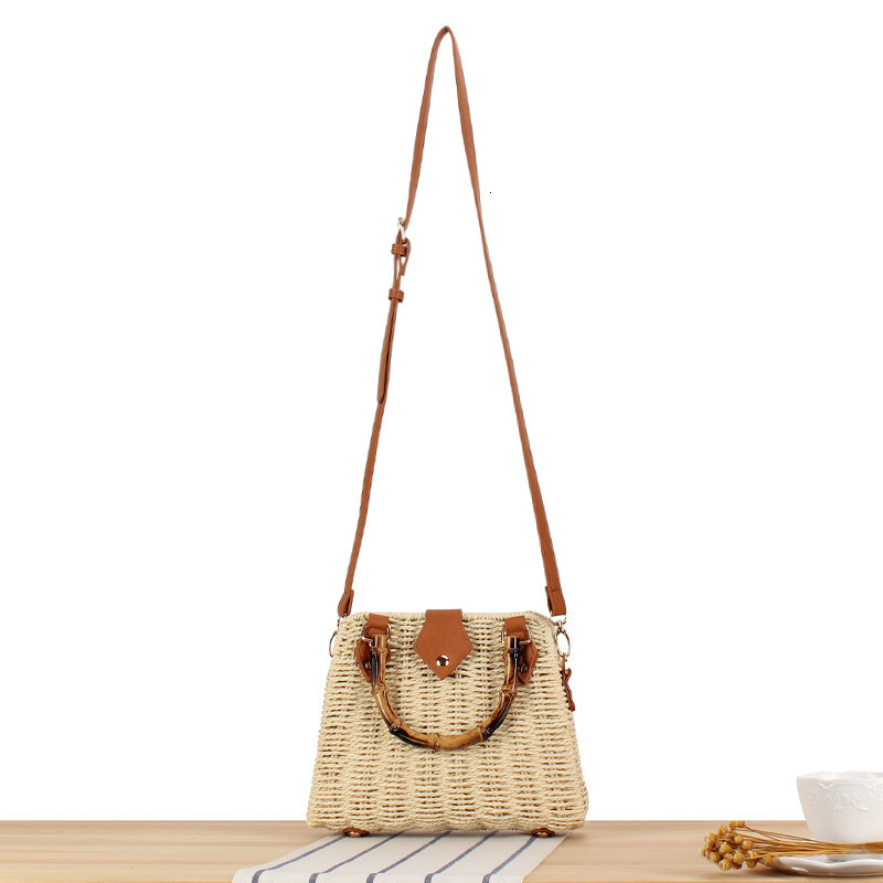 2025S Fashion Designer Literary And Pastoral Style High End Paper Rope Bag New Single Shoulder Hand Held Imitation Bamboo Handle Woven Bag
