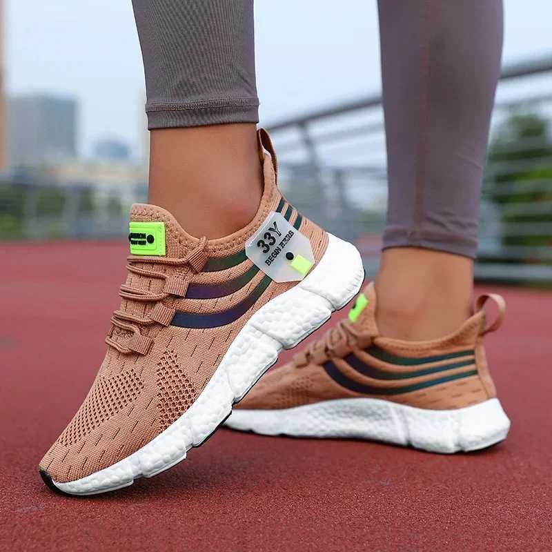 Women Vulcanized Shoes Sneakers Lightweight Summer Woman Casual Sports Shoes Breathable Jogging Trainers Walking Tennis Shoes Y250322