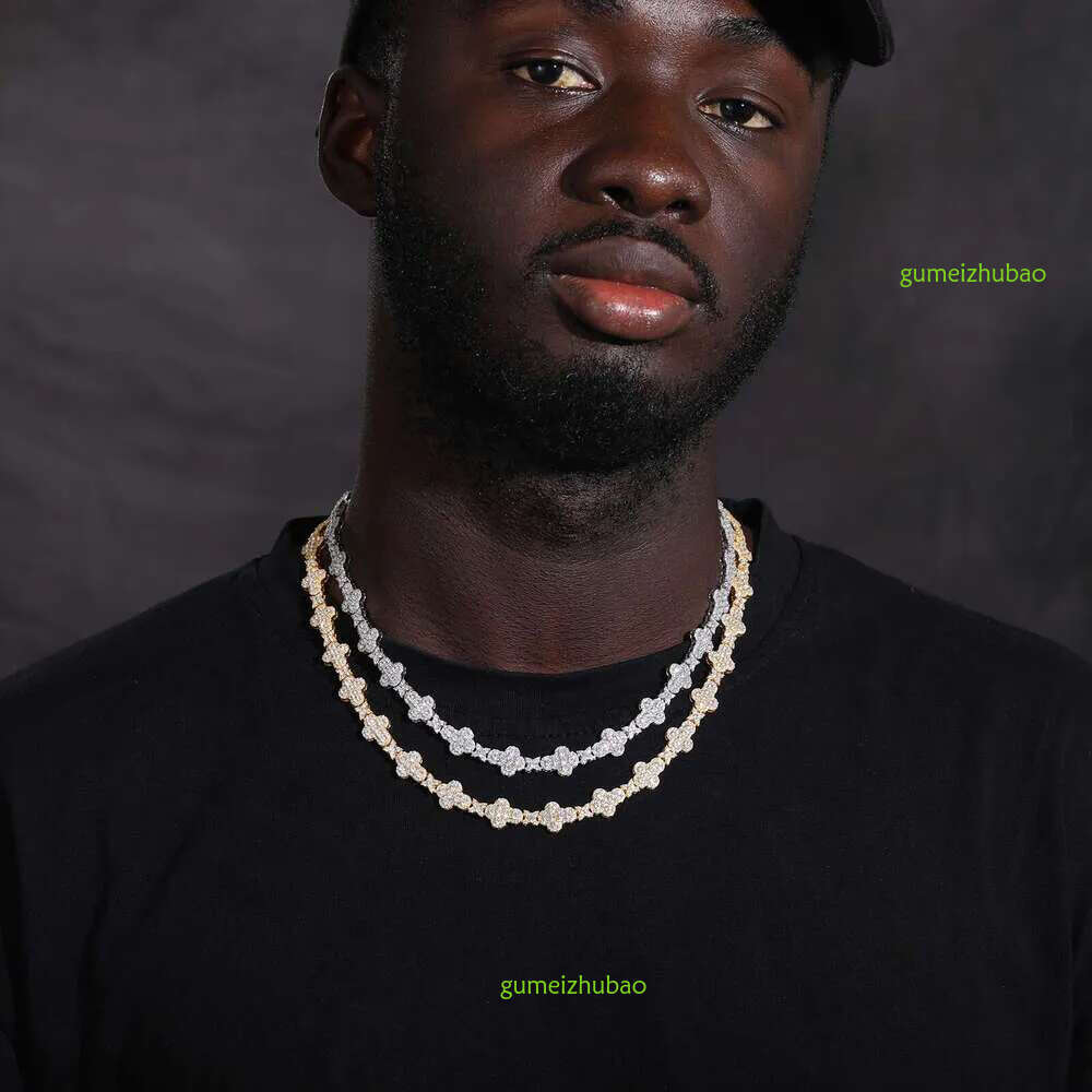 New Collection Sparkg Necklace Men's 10mm Sterg Sier VVS Moissanite Dia Iced Out Cross Star k Chain