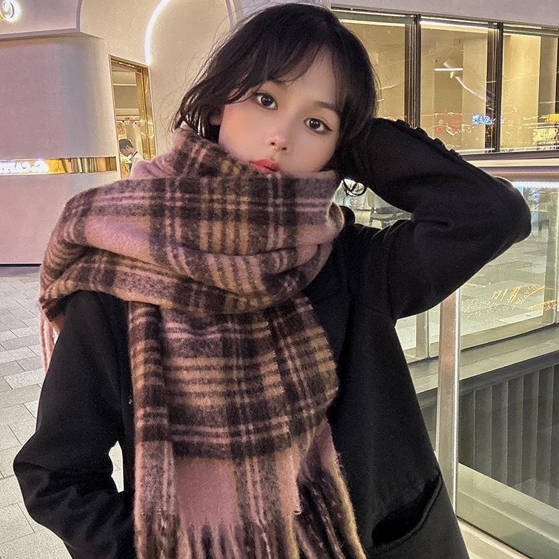 K205 Grapes and peaches ~ Yuanzili* atmosphere thickened plaid scarf versatile warm tassel neck scarf autumn and winter