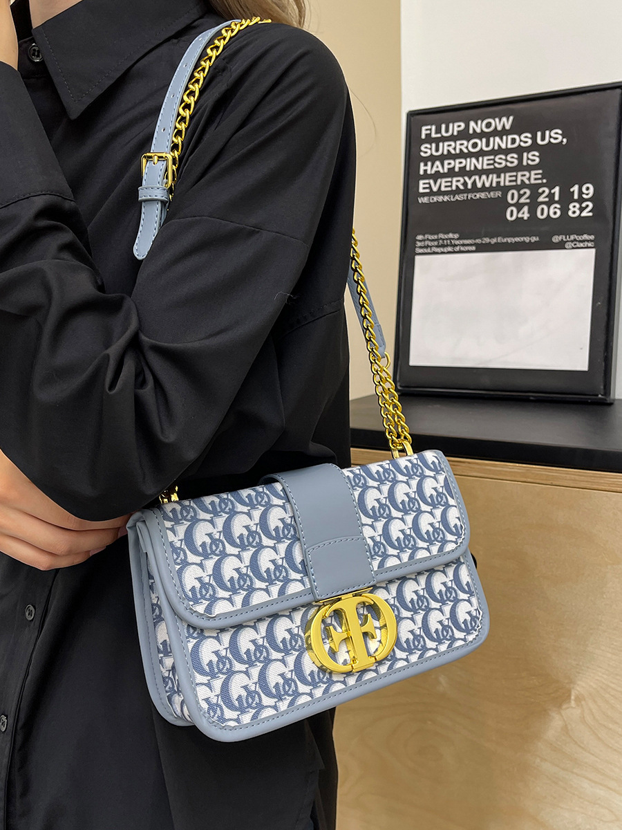 Small fragrant style bag fashion same style small square bag with metal lock buckle rossbody chain single shoulder women's bag