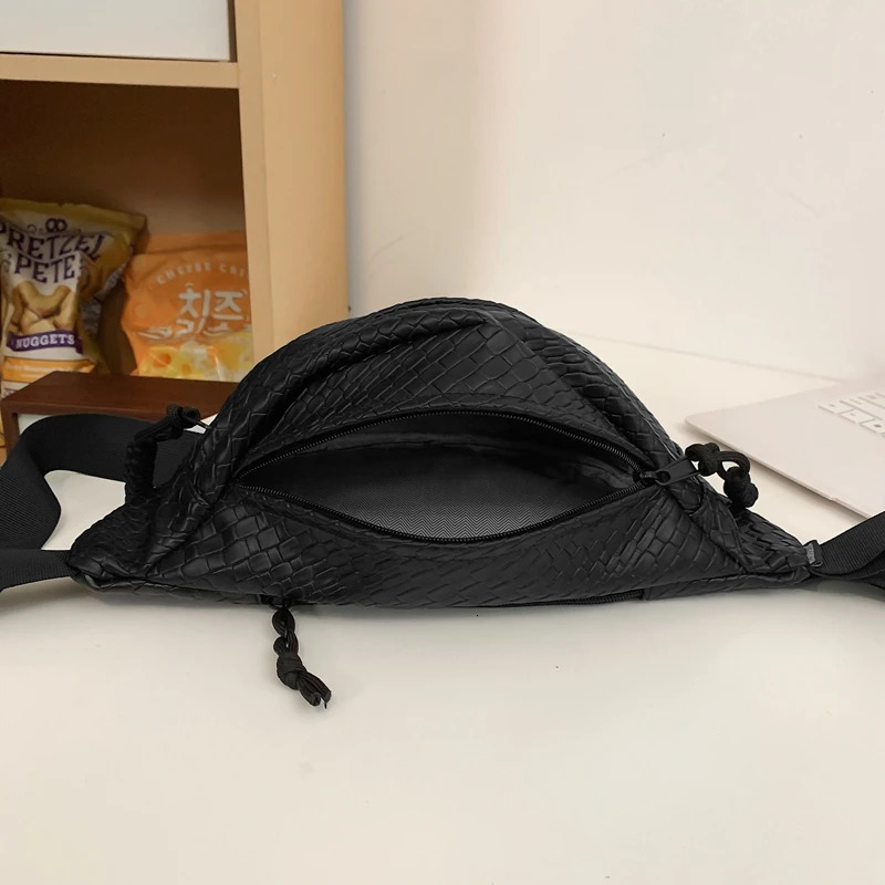 Mens waist bag large capacity leather Fanny bag unisex woven pattern chest bag fashionable shoulder cross body bag high-quality waist belt bag 250318