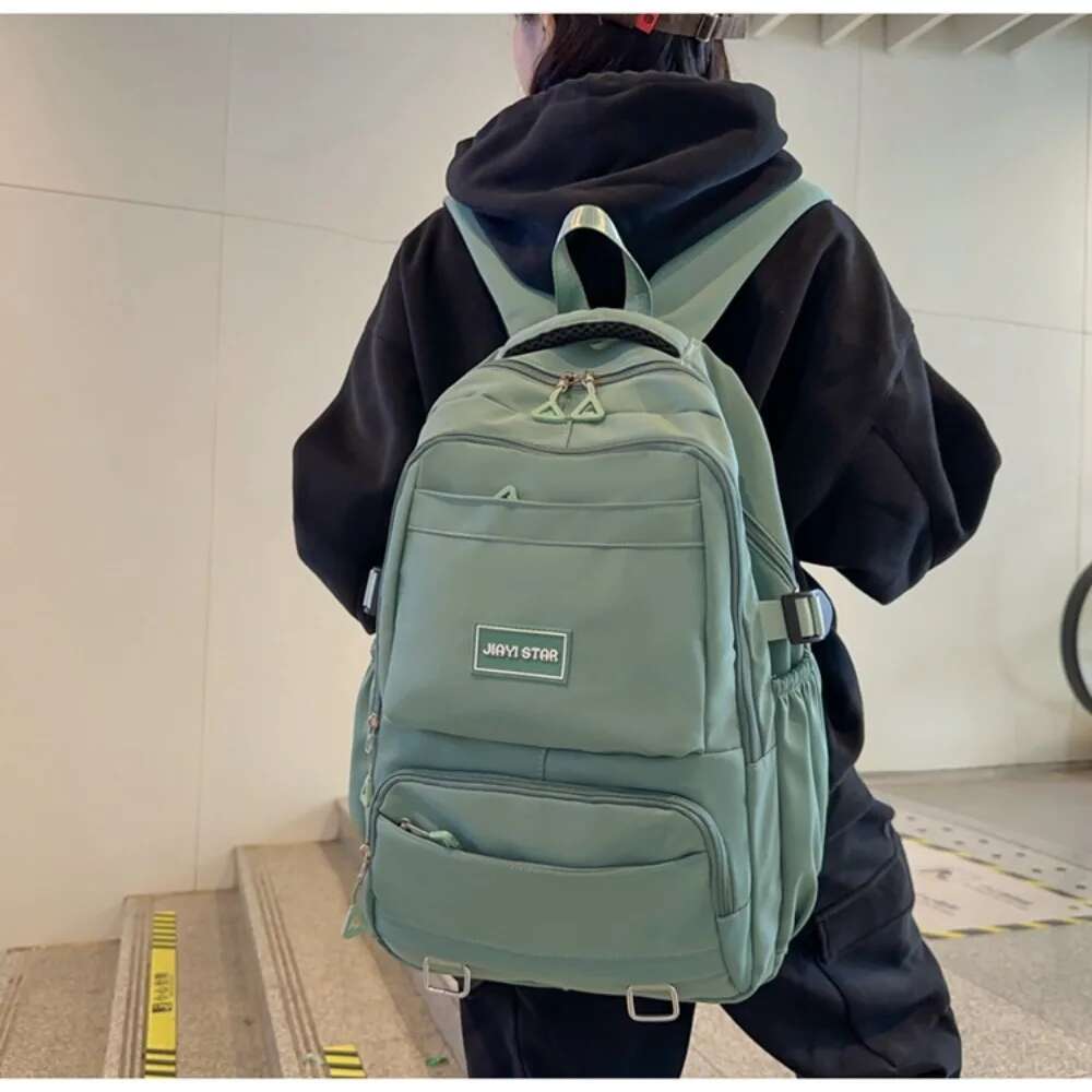 2025S Fashion Designer For Girls Large Capacity Nylon Waterproof College And High School Schoolbag Literary Women Backpack