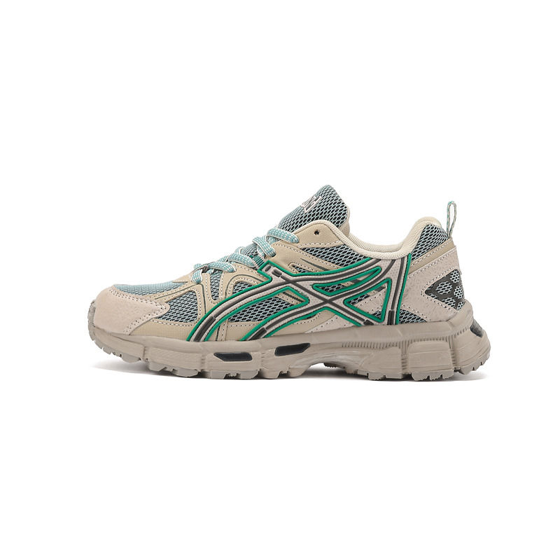 Retro style grey mesh sports shoes with a niche and chic look for both men and women Outdoor running and hiking shoes for summer outfits