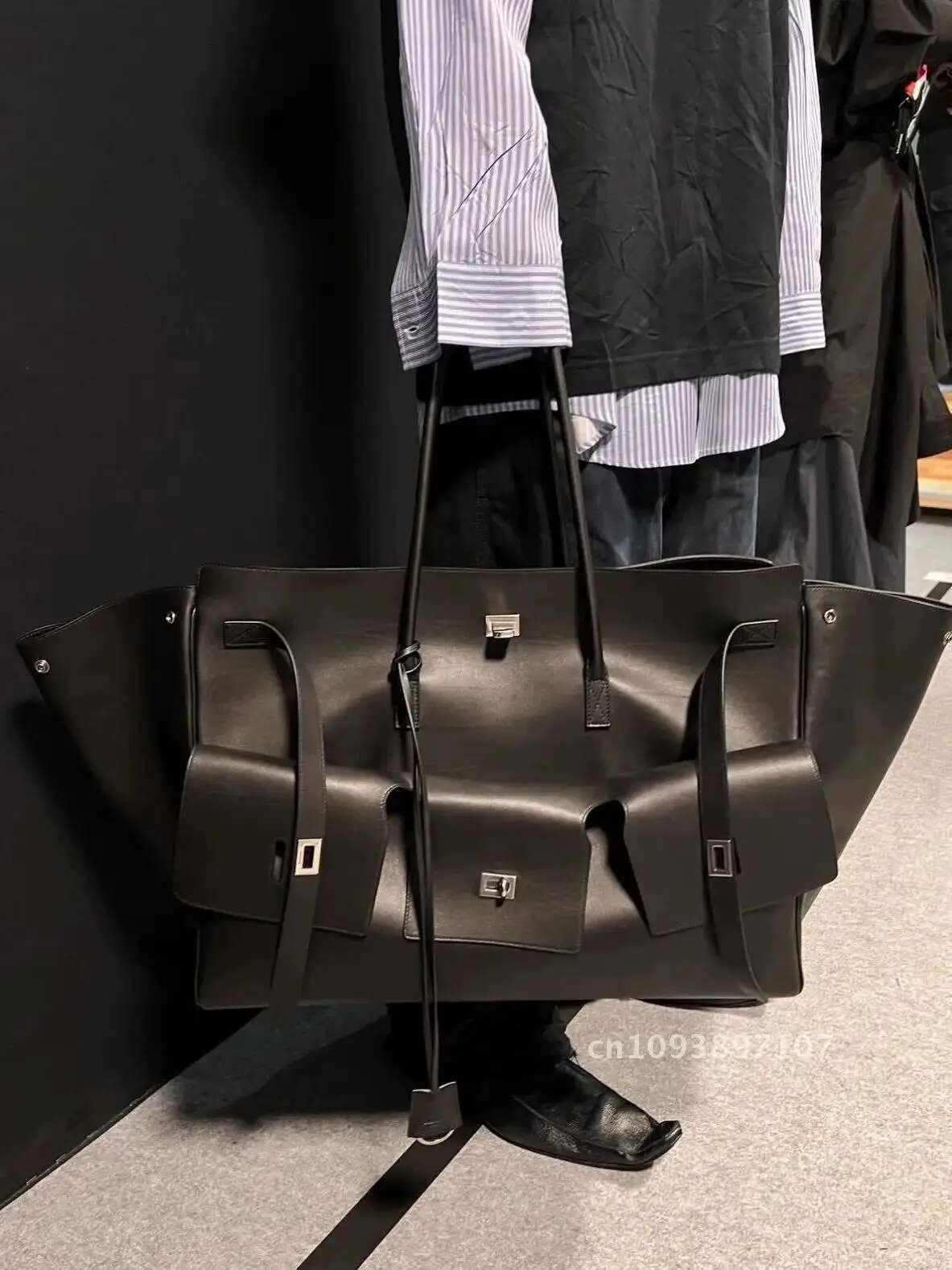 Female Hobo Handbag Large Capacity Shoulder Big Stylsih Tote Women Shopper Bags Bag Leather Ladies Hobos Messenger