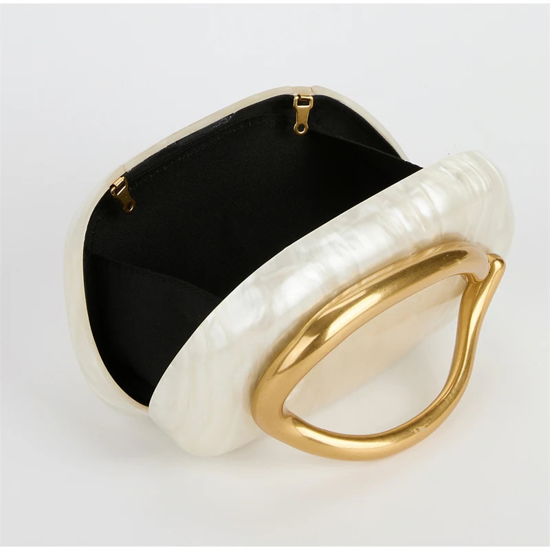 Gold Handle Closure Box Clutch 2025 Lady Shell Bag Fashion Wedding Evening Clutch High-end y Gold Chain Shoulder Bag 250318