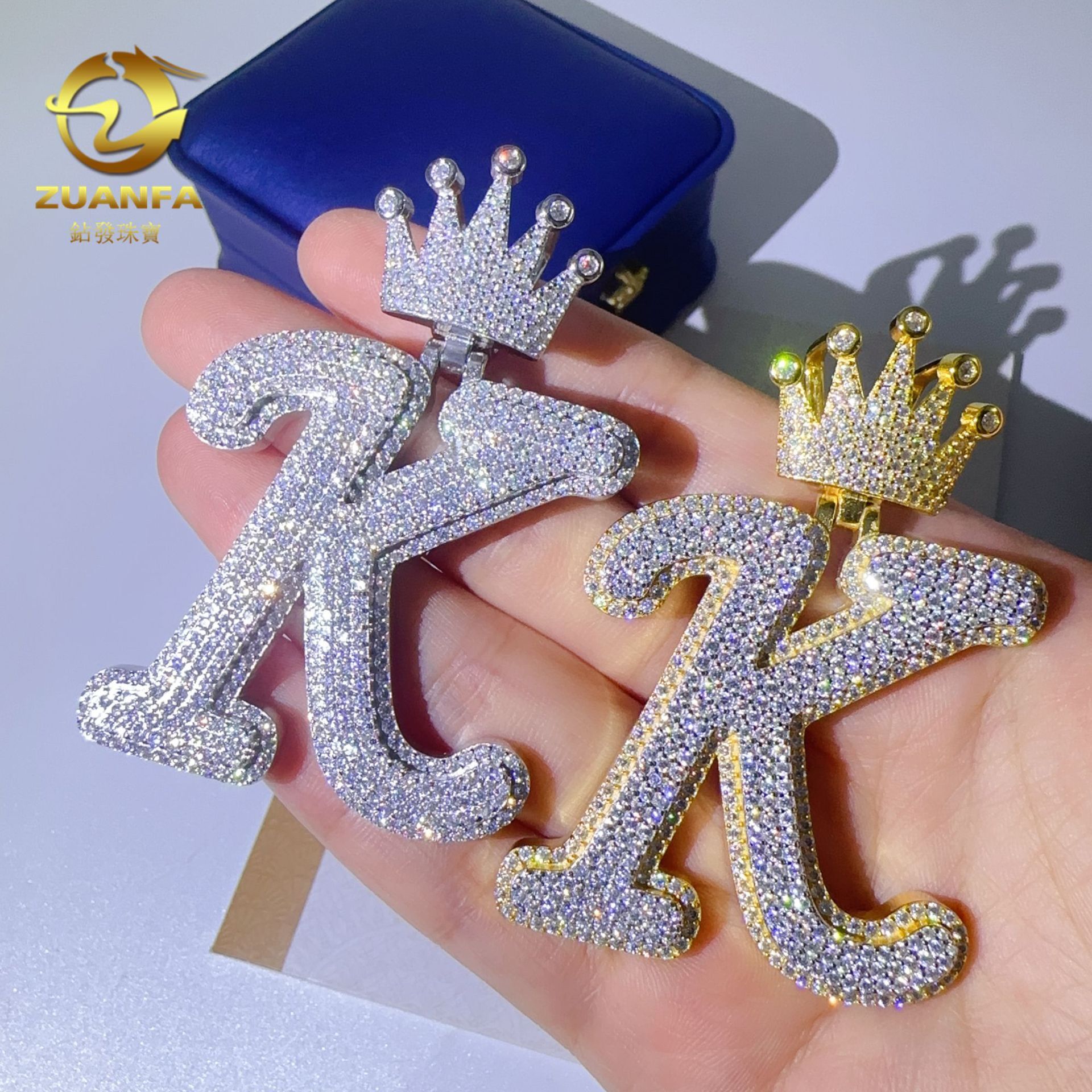 Diamond hair new S925 pure silver inlaid moissanite crown letter pendant INS fashionable and cool hip-hop pendant