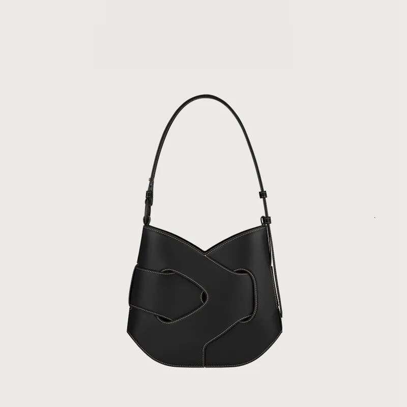 New Smooth Braid Niche Retro Crossbody Underarm Light Fashion Design Leather Women's Shoulder Bag
