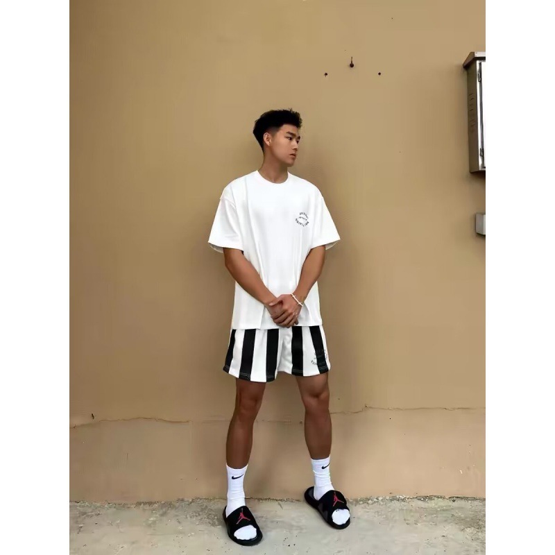 2025S Fashion Designer Summer New American Shorts Men S Trendy Brand Thin Design Small Loose Large Size Sports And Casual Split Pants