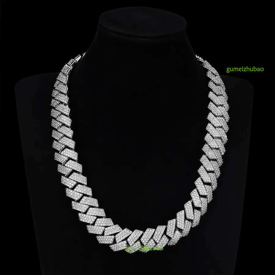 Hip hop rapper Moissanite Necklace Jewelry vs Sterg Sier 20mm ice out black Diamoissanite Cuban k chain