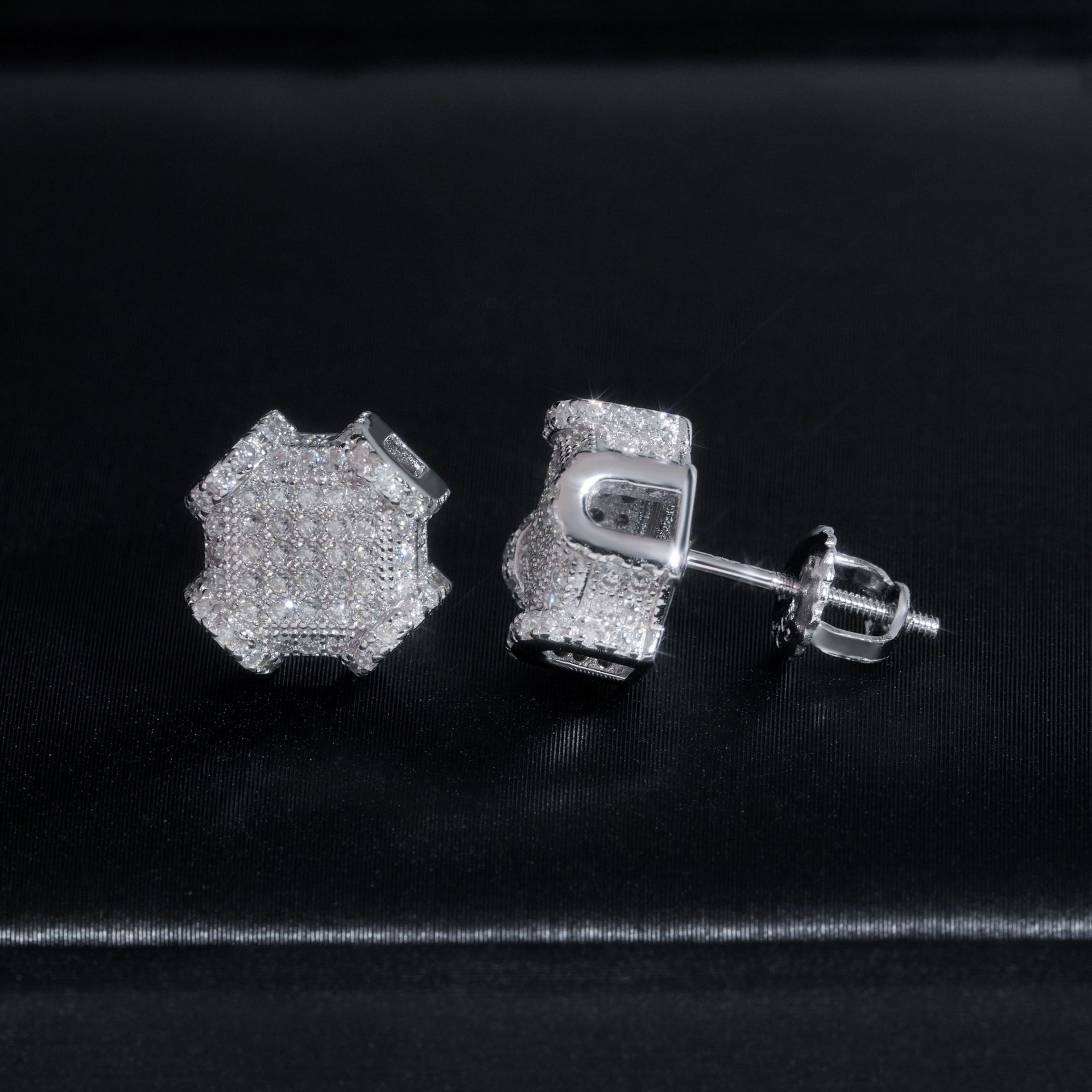 Diamond hair hip-hop style new S925 silver moissanite personalized male and female earrings fashionable earrings GRA