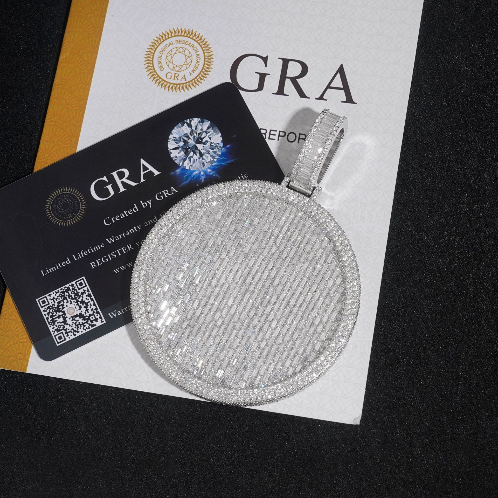New 2.5-inch disc side fully inlaid hip-hop pendant 925 silver T-shaped moissanite wearing 10mm necklace