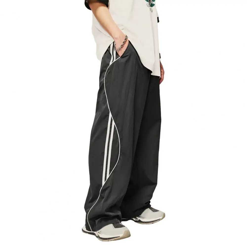 Urban style sports Trouser retro American unisex pants with side pockets elastic waist and wide legs used for gym trainingT250322