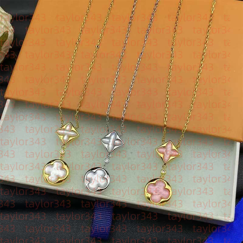 Brand Women Necklaces Luxury Mother-of-pearl Crystal Pendant Classic Gold High Quality Stainless Steel Designer Necklace For Women