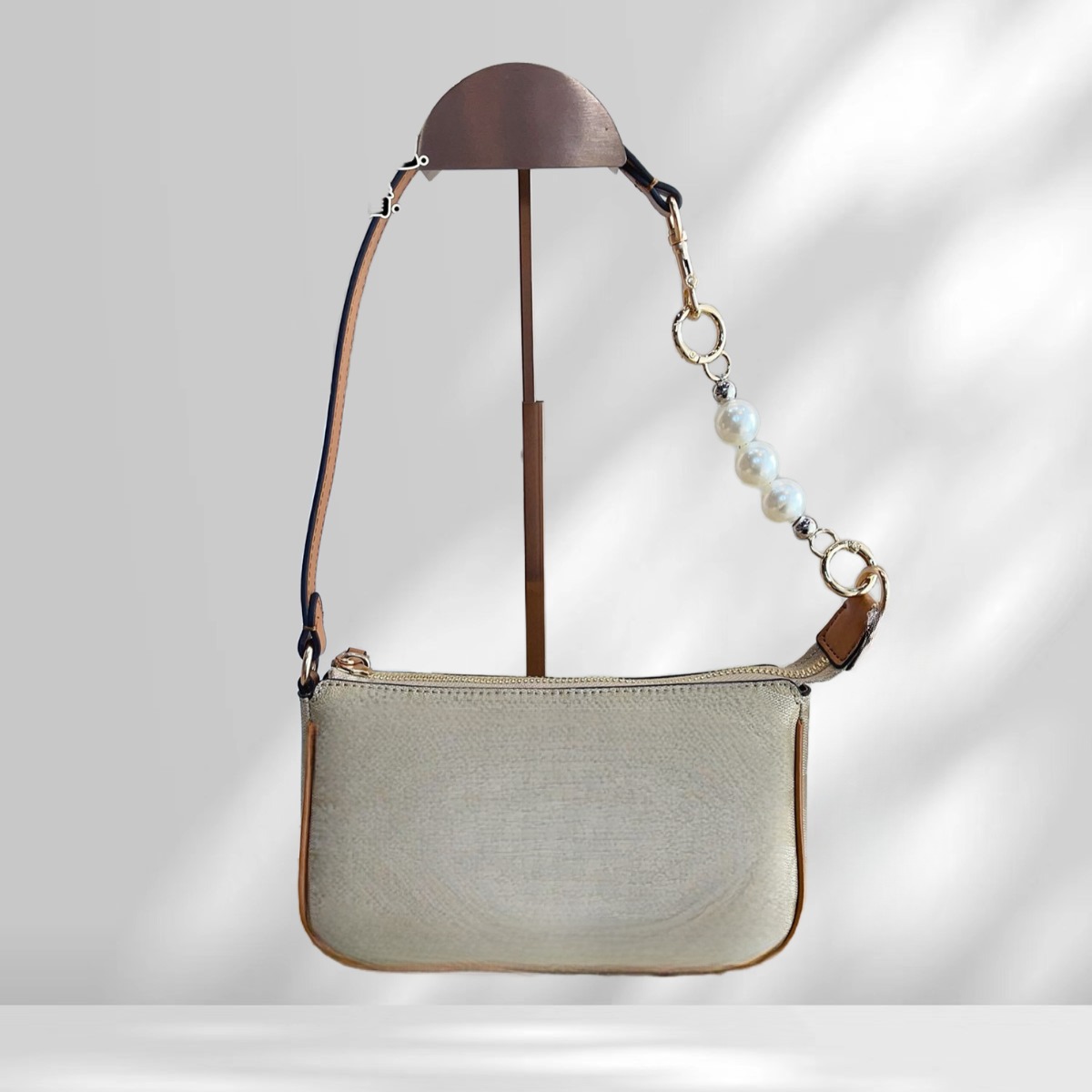 New strawberry Bag messenger bag large capacity classic mens bag fashionable bag leather high quality Crossbody bag Shoulder Bag Handbags Purse Wallets