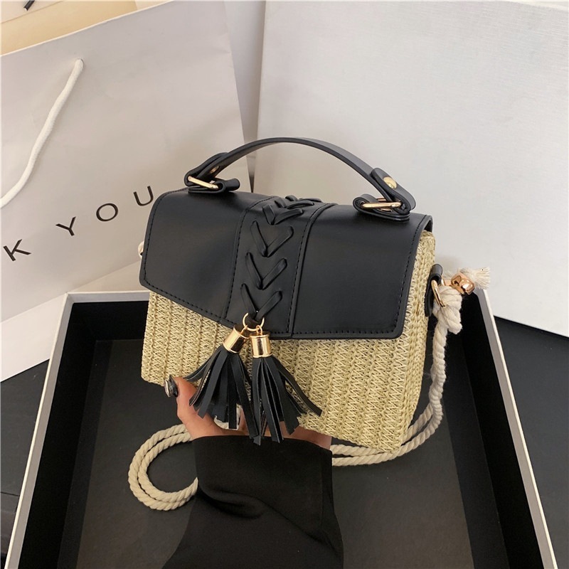 2025S Fashion Designer New Grass Weaving Box New Weaving Handbag Tassel Pendant Trendy Shoulder Bag