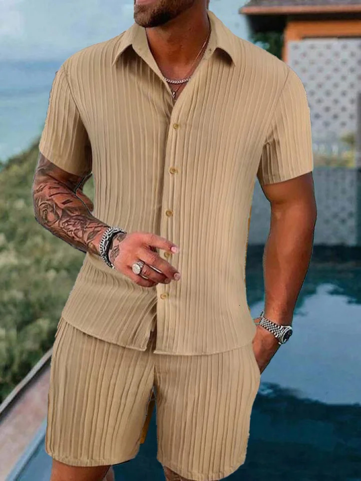 Mens beach suit striped solid color short sleeved sportswear casual breathable lightweight high-quality mens dress 250321