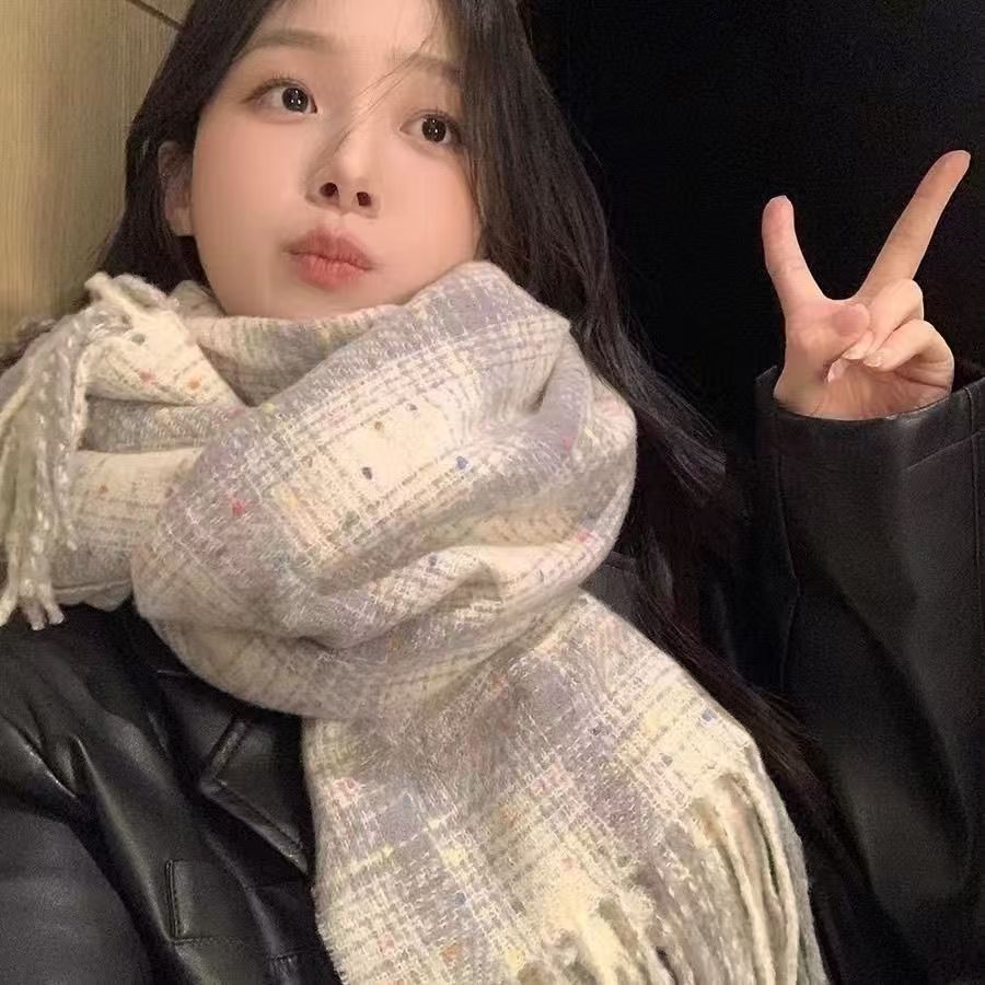 K204 Korean version of ins white plaid scarf female 2025 new autumn and winter student couple fashion all-match warm scarf