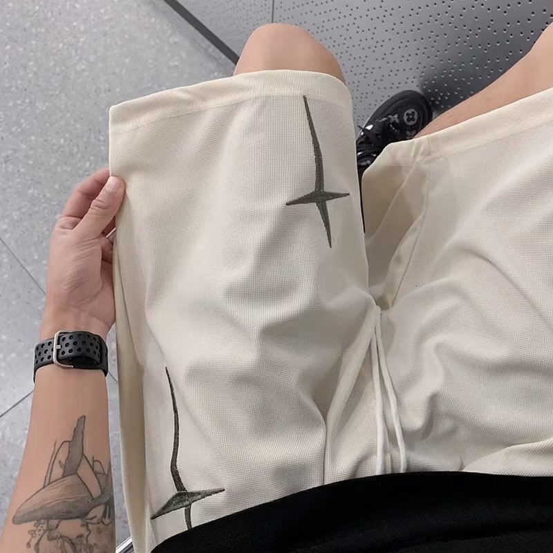 2025S Fashion Designer American Embroidered Shorts For Men S Summer Thin High Street Casual Split Ice Silk Pi Handsome Brand Vibe Middle Pants