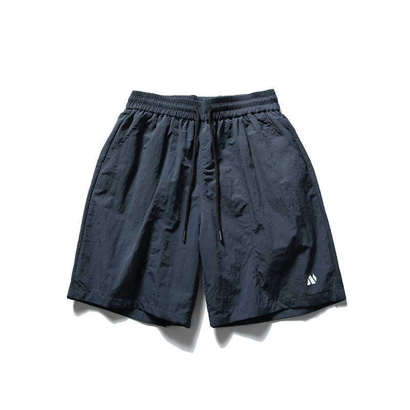 2025S Fashion Designer ATBORDER Summer New Trendy Brand Multi Pocket Panel Waterproof Beach Shorts For Men S Breathable Loose Capris