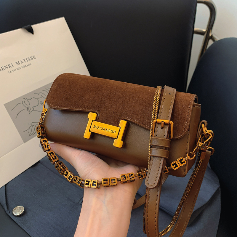 2025S Fashion Designer Women New Chain Underarm High End Handheld Crossbody Small Square Bag