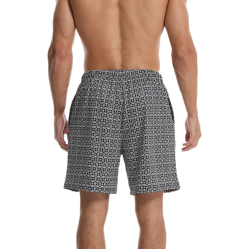 2025S Fashion Designer Summer New Men S Large Beach Printed Casual Outing Shorts Trendy Men