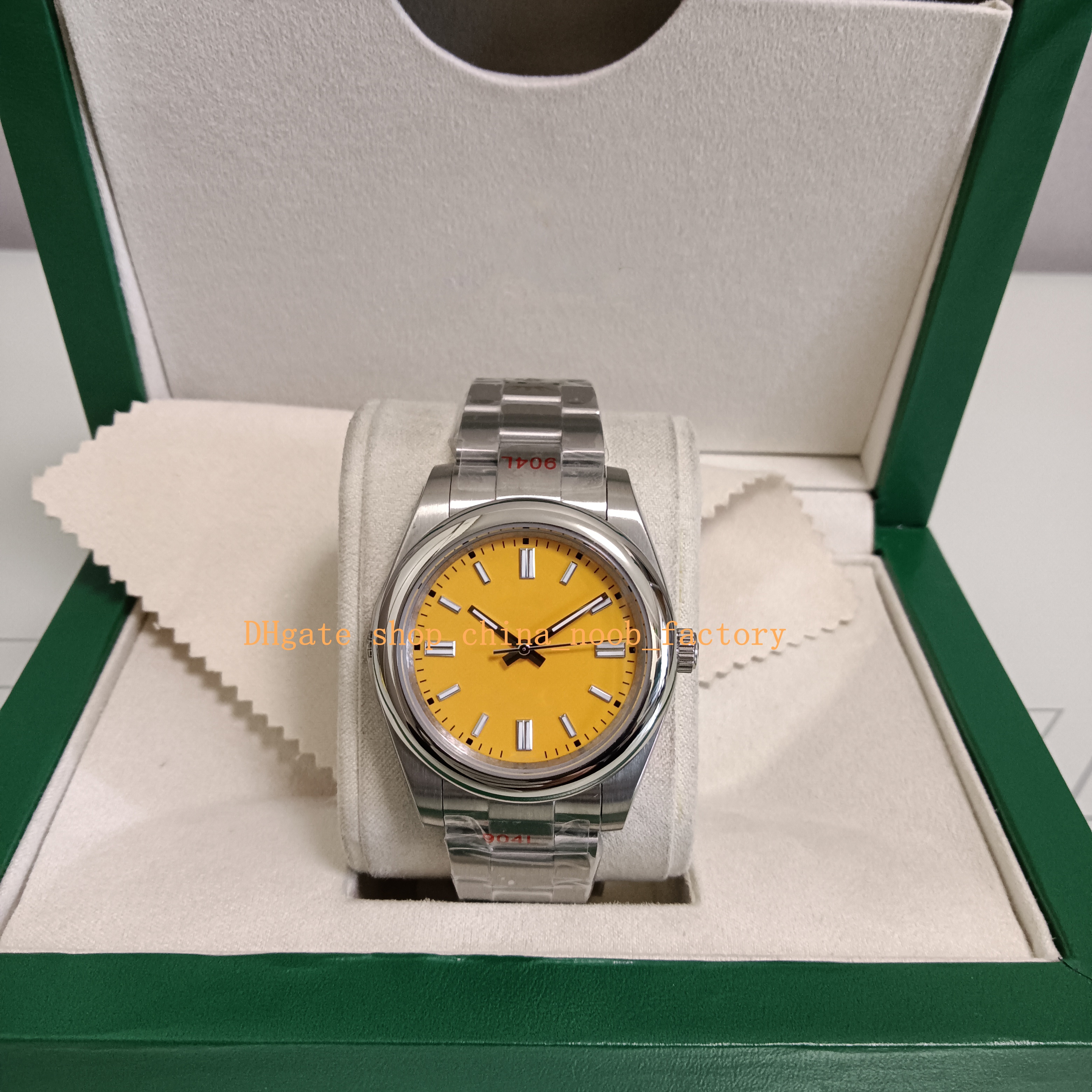 8 Color Automatic With Box Watch 904L Steel Real Photo Men 41mm Yellow Blue Red Green Black Silver 124300 Smooth Bezel Stainless Steel Bracelet Mechanical Dress Watch