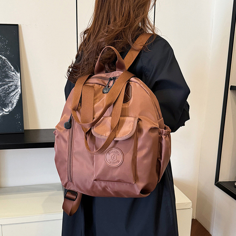 Large capacity shell bag lightweight new shoulder bag short business trip backpack Fashion trend commuter bag women 2025s hot