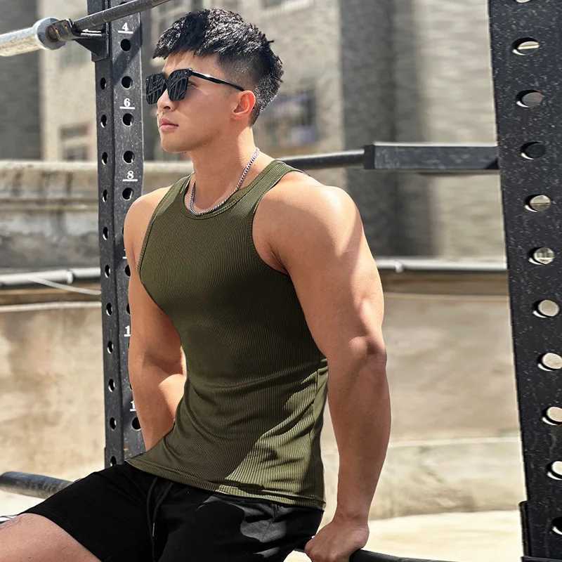 2024 Summer Fitness Tank Top Mens I-back Slim Vertical Stripe Fashion Sportswear Breathable Training Sleep X250324