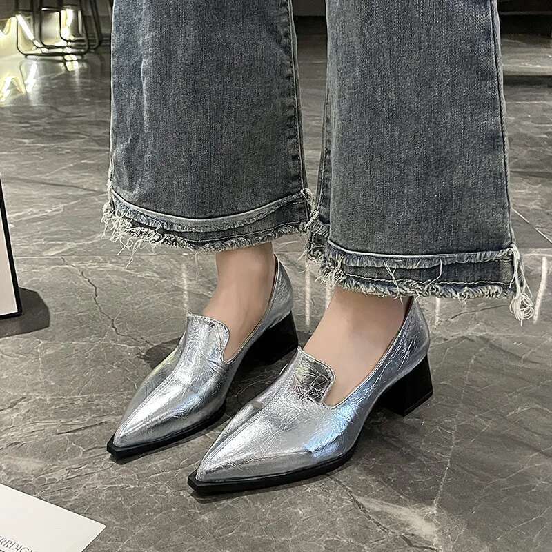 Women Mid-heeled Loafers Fashion Casual Office Shallow Solid Color Elegant Dress Pumps 2025 New Trendy Pointed Toe Leather Shoes